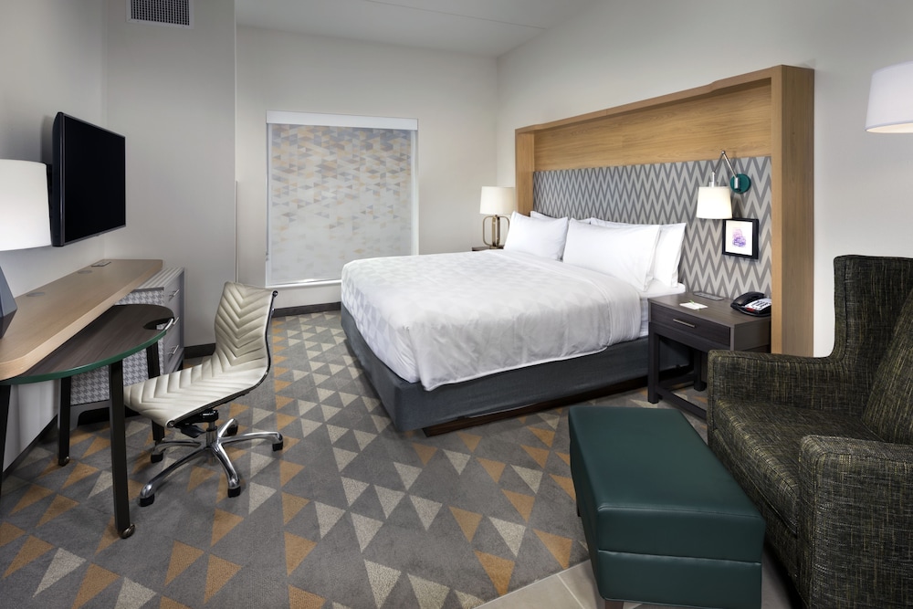 holiday inn and suites arden asheville airport by ihg