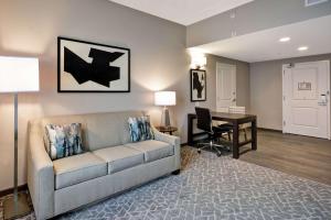 homewood suites by hilton raleigh cary i 40