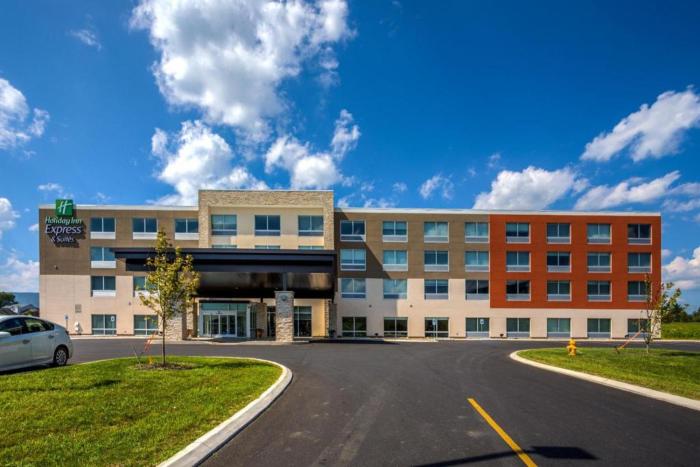 holiday inn express and suites milroy reedsville