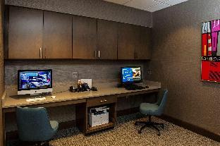 hampton inn and suites foxborough mansfield