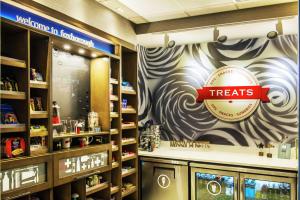 hampton inn and suites foxborough mansfield