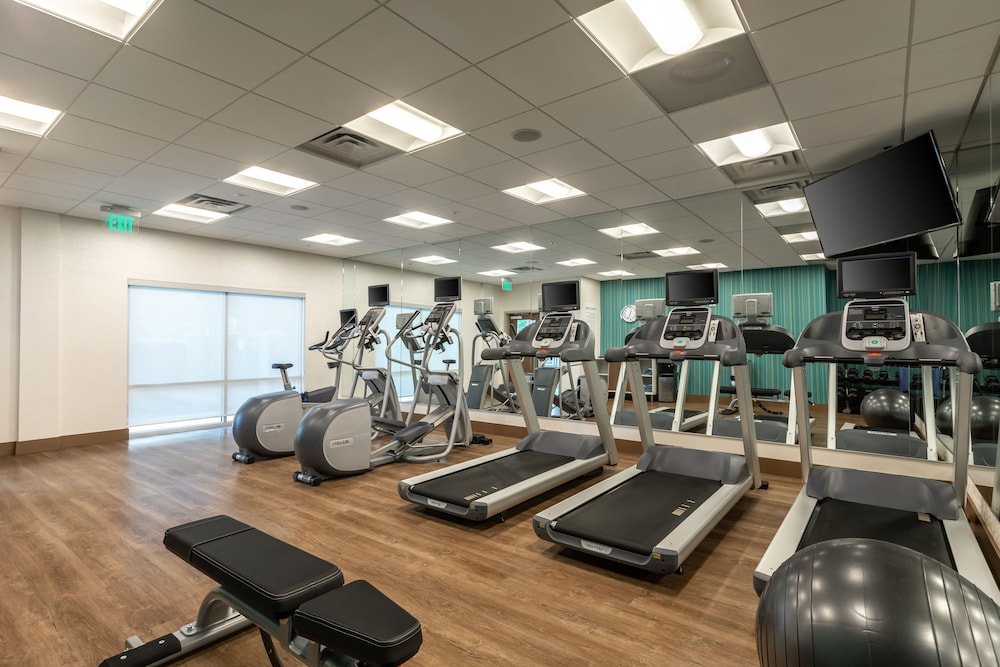 holiday inn express and suites gainesville lake lanier area