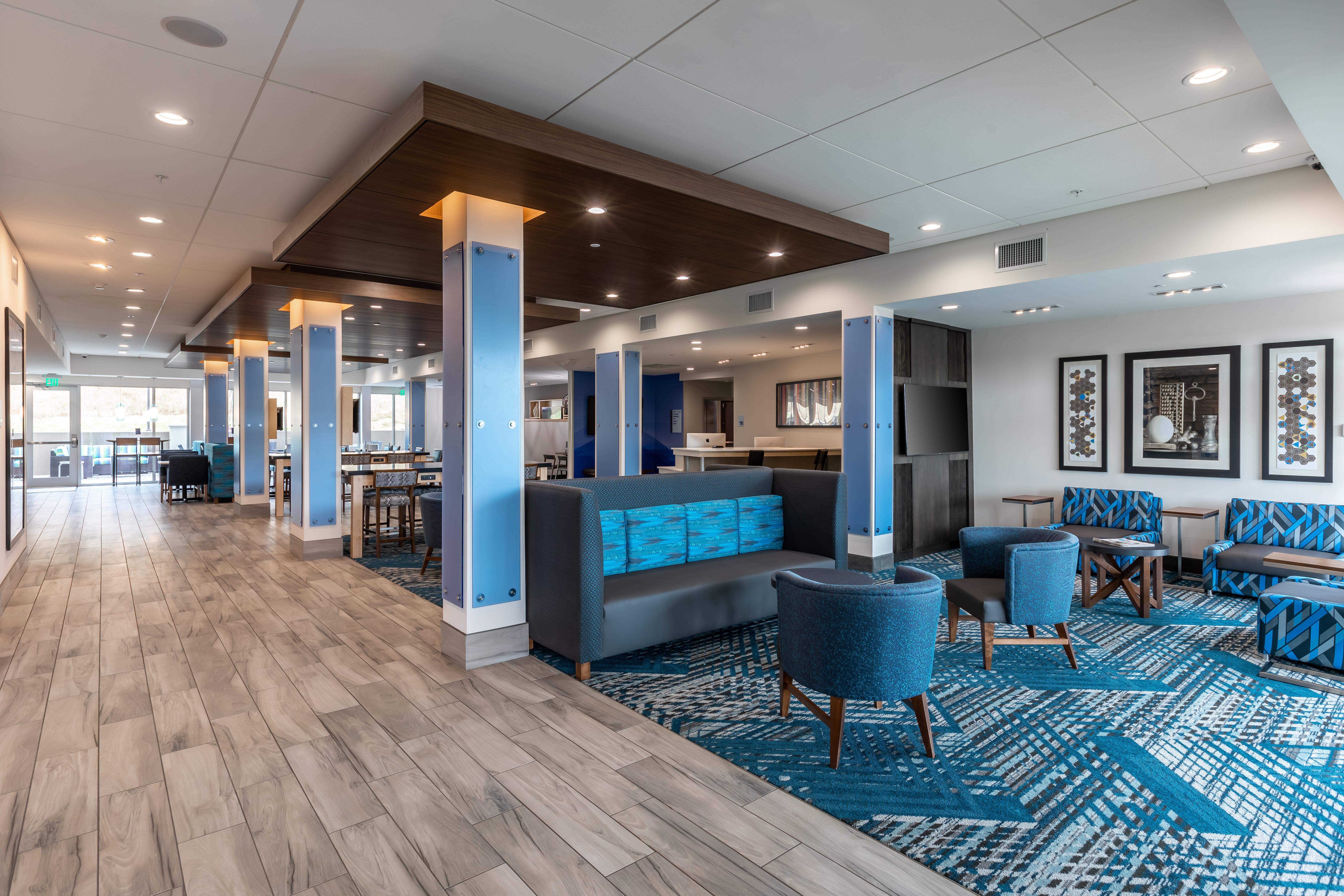 holiday inn express and suites gainesville lake lanier area