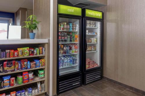 home2 suites by hilton louisville airport expo center ky