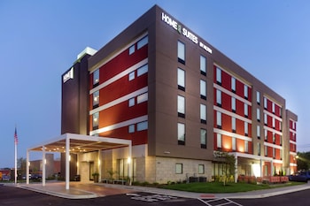 home2 suites by hilton louisville airport expo center ky