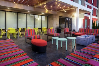 home2 suites by hilton louisville airport expo center ky