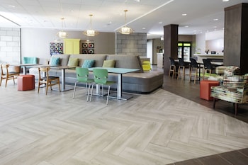 home2 suites by hilton louisville airport expo center ky