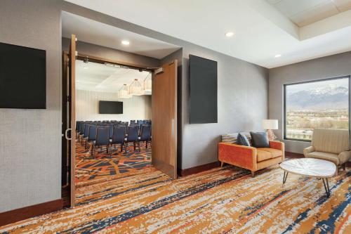 embassy suites by hilton south jordan salt lake city