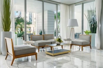 the altair hotel bay harbor