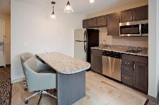 grandstay cannon falls