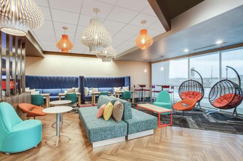 tru by hilton jacksonville st johns town center