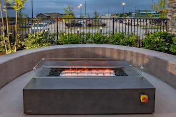 residence inn by marriott dallas at the canyon