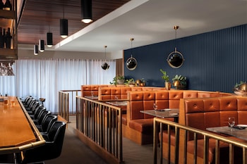 fairlane hotel