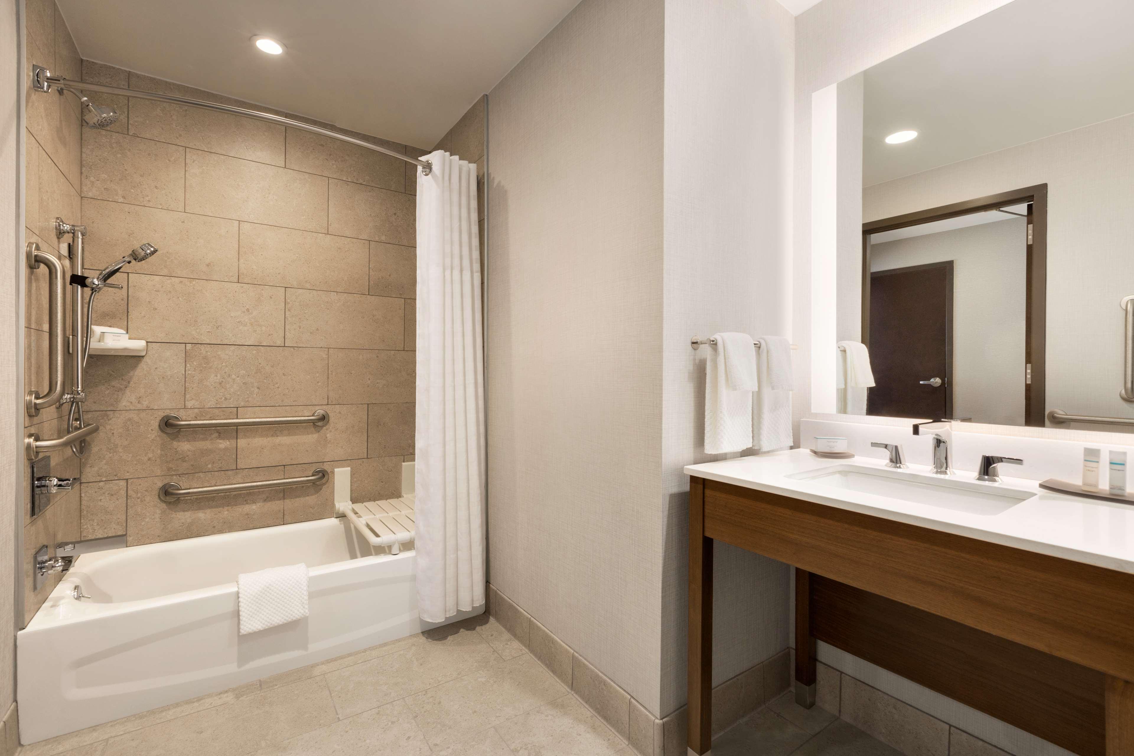 embassy suites by hilton denton convention center