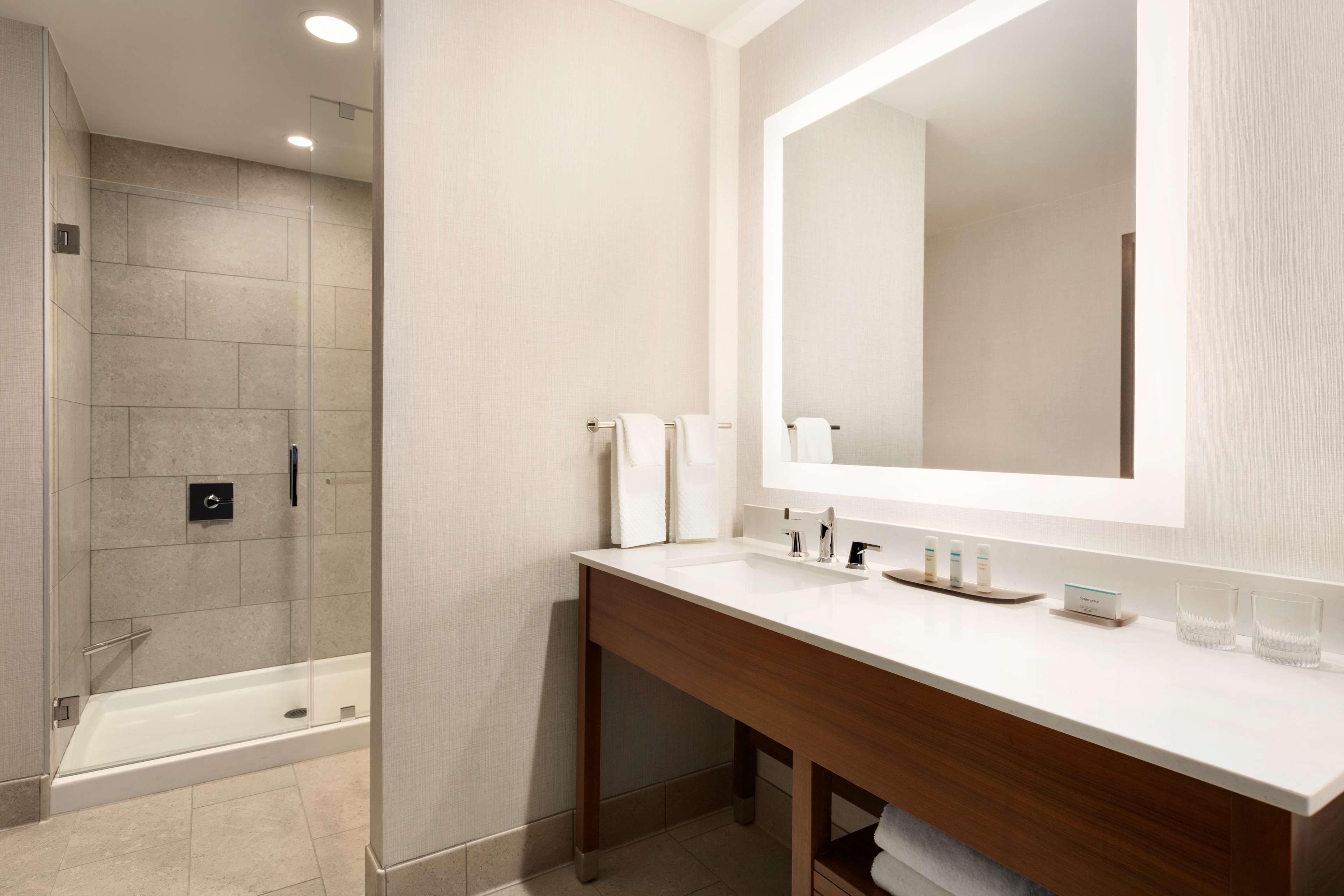 embassy suites by hilton denton convention center