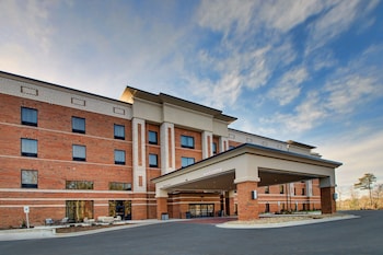 hampton inn and suites knightdale raleigh