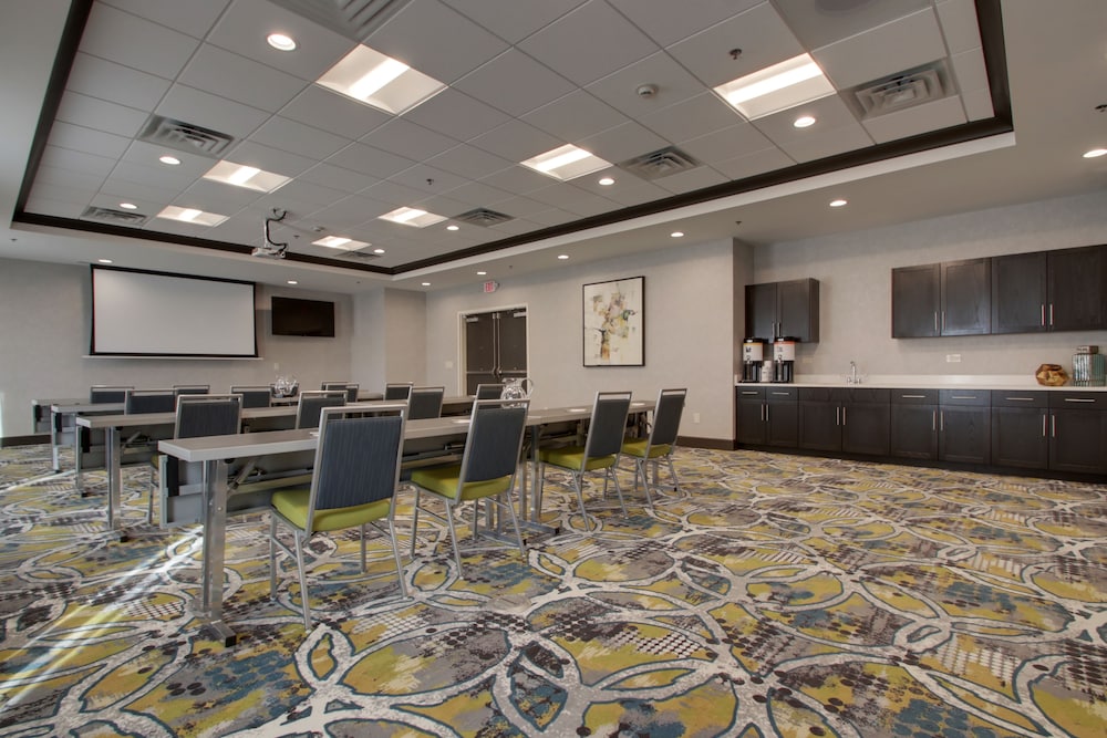 hampton inn and suites knightdale raleigh
