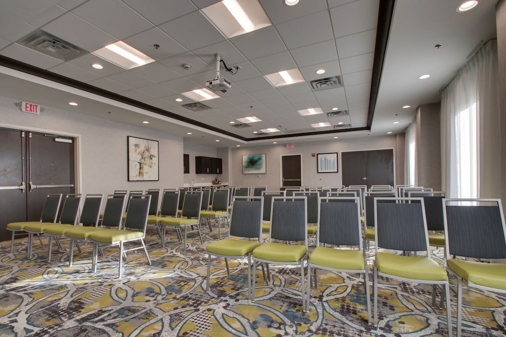hampton inn and suites knightdale raleigh