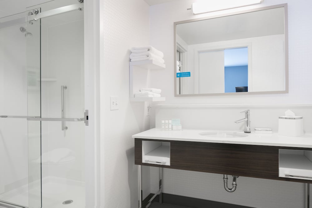 hampton inn wichita northwest