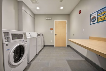 home2 suites by hilton blue ash cincinnati