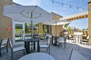 home2 suites by hilton blue ash cincinnati