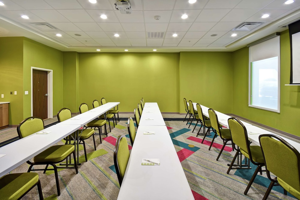 home2 suites by hilton oklahoma city airport