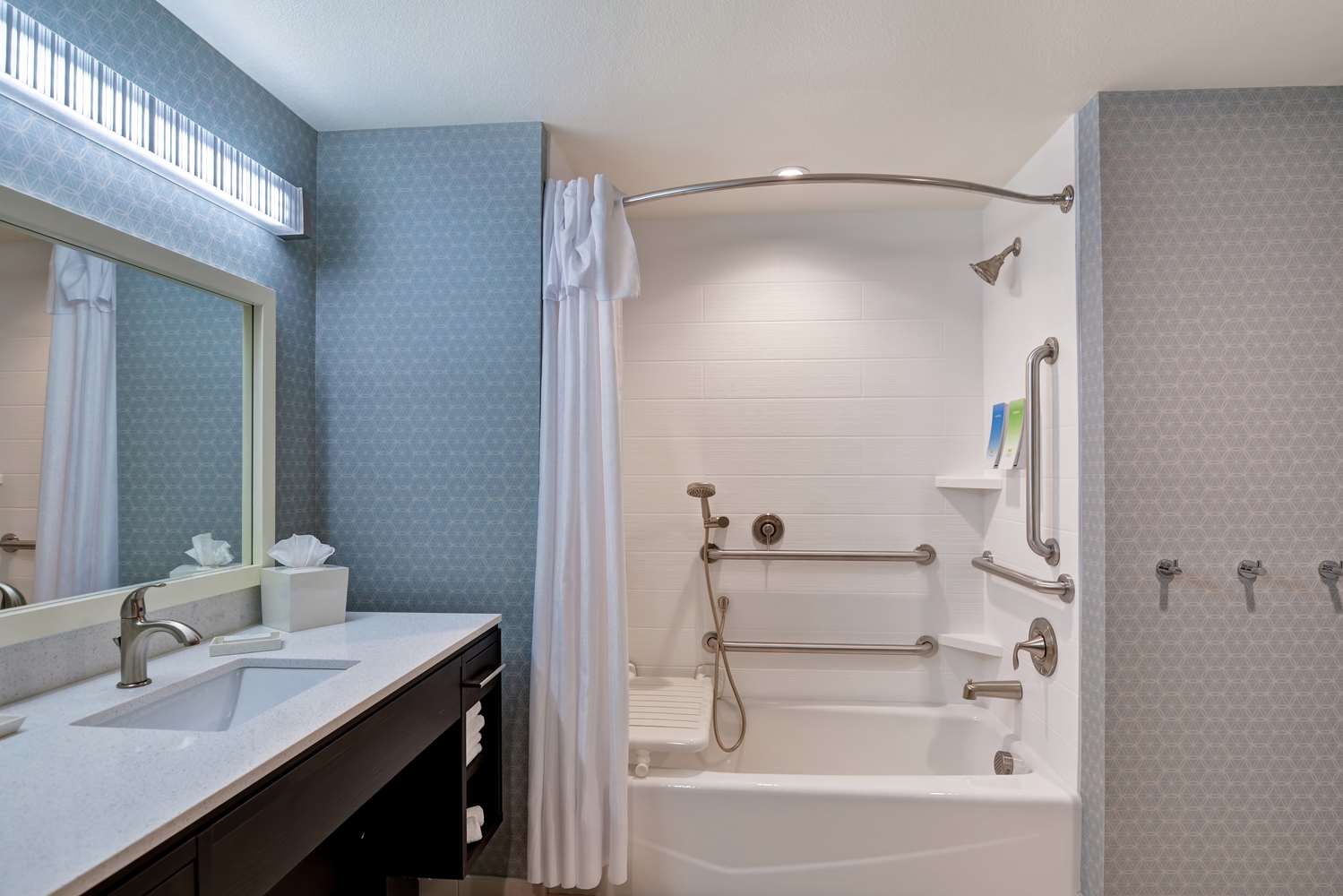 home2 suites by hilton las vegas strip south