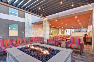 home2 suites by hilton las vegas strip south