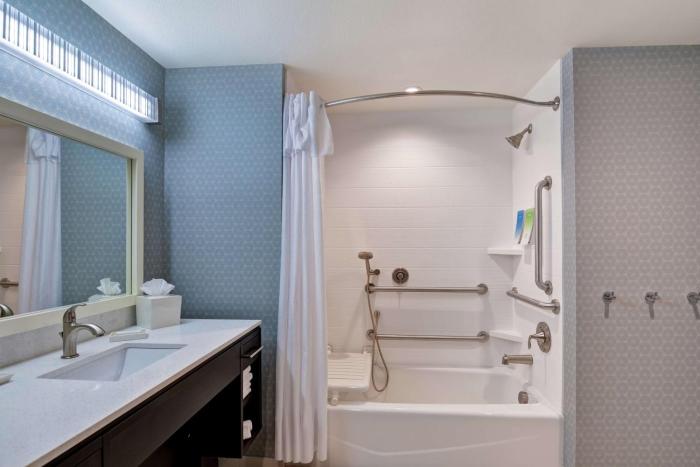 home2 suites by hilton las vegas strip south