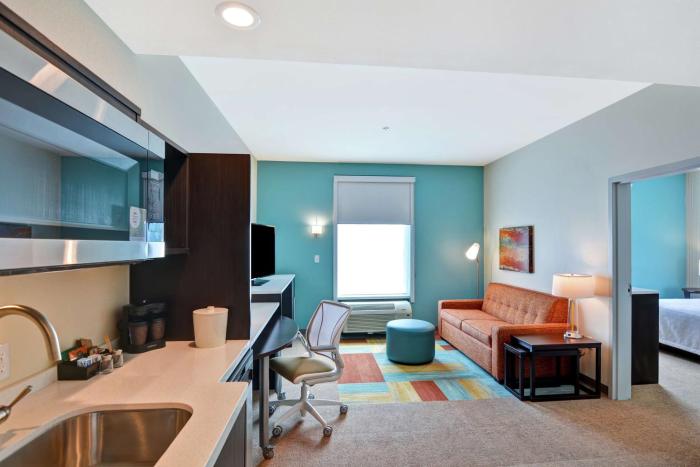 home2 suites by hilton las vegas strip south