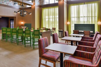 Hampton Inn & Suites St. Paul Oakdale/Woodbury,Minneapolis - St. Paul>>Lake Elmo,3 star