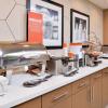 hampton inn and suites st paul oakdale woodbury