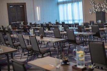 renaissance columbus westerville polaris hotel