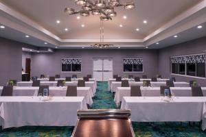 hampton inn and suites atlanta marietta