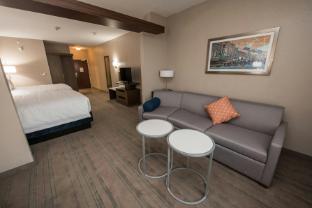 fairfield inn and suites by marriott huntsville