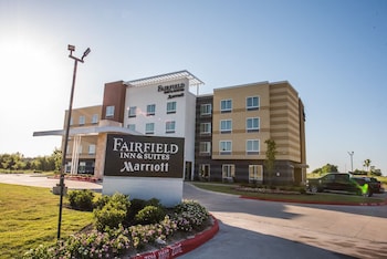 fairfield inn and suites by marriott huntsville