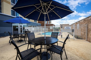 fairfield inn and suites by marriott huntsville