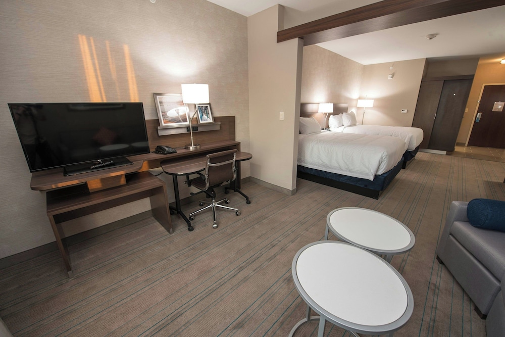 fairfield inn and suites by marriott huntsville