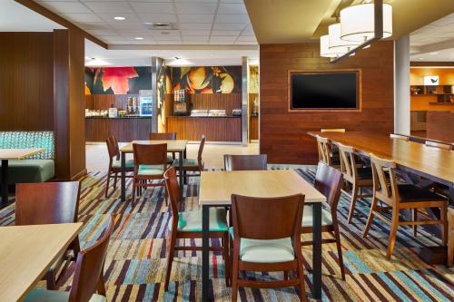 fairfield inn and suites atlanta lithia springs