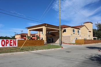 Scottish Inn & Suites - Iah Airport,Humble>>Downtown Houston,3 star