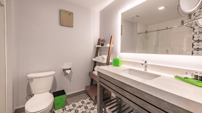 lexen hotel north hollywood