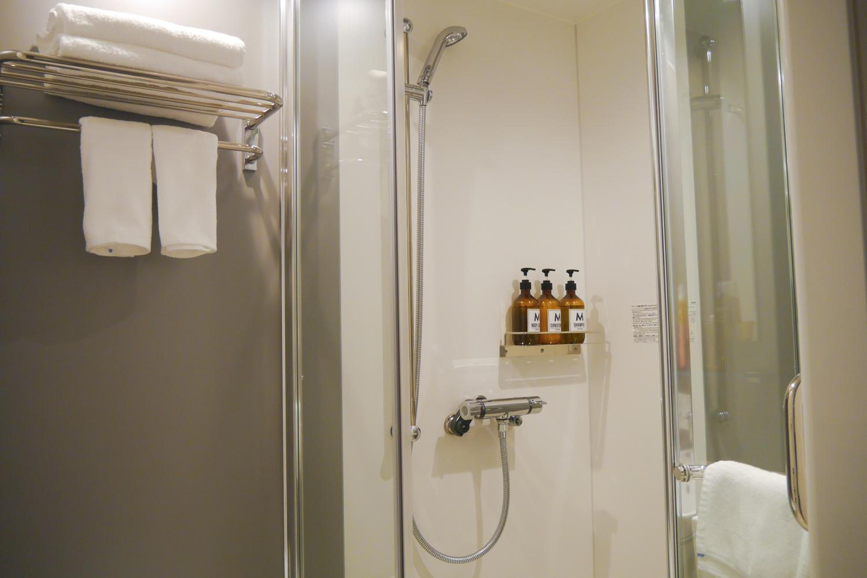 tru by hilton las vegas airport nv