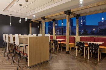 Tru By Hilton Las Vegas Airport, Nv,Las Vegas>>Enterprise,3 star