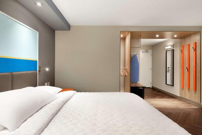 tru by hilton las vegas airport nv