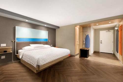 tru by hilton las vegas airport nv