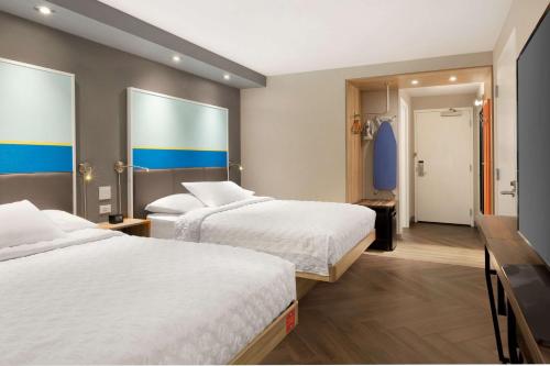 tru by hilton las vegas airport nv