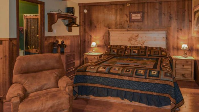 whispering pine cabins