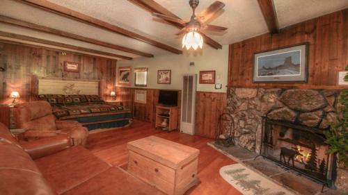 whispering pine cabins