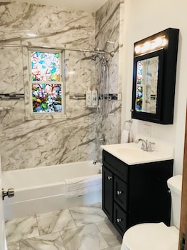 boston lodge and suites