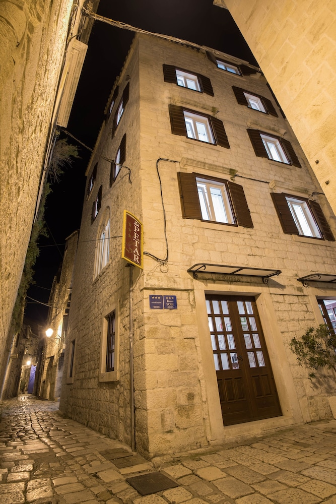 trogir